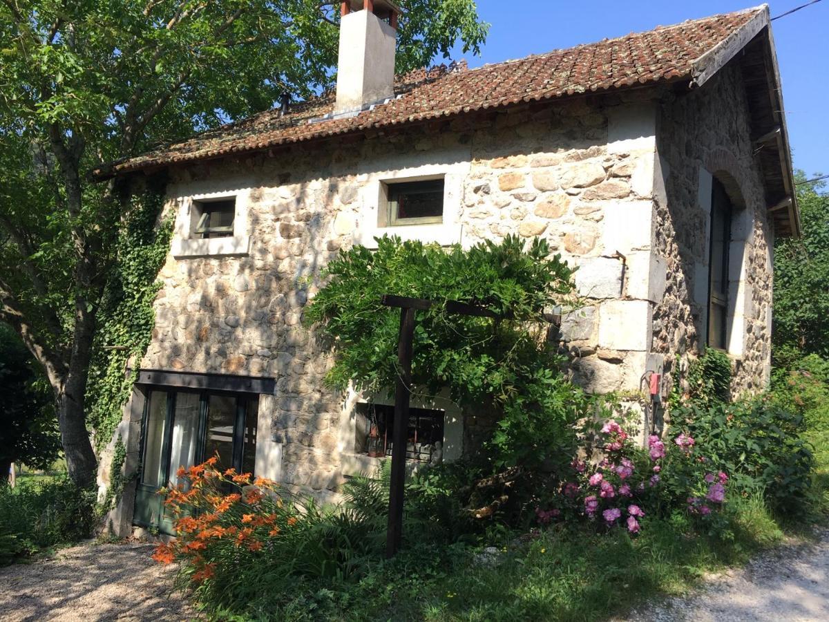 Отель Domaine De Clarat Lafarre  Экстерьер фото
